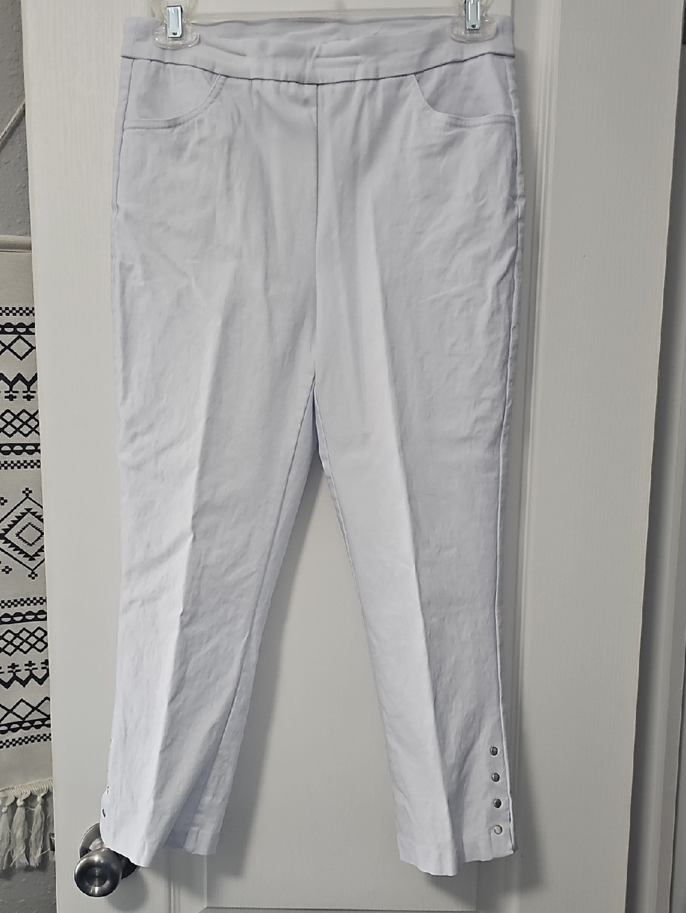 Tribal White Ankle Button-Trim Cropped Pants